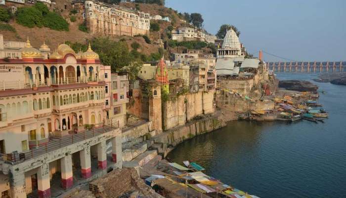 Omkareshwar Jyotirlinga temple
