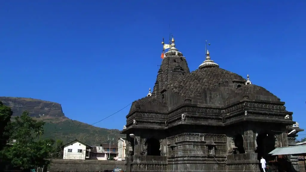 त्र्यंबकेश्वर ज्योतिर्लिंग मंदिर | नासिक, महाराष्ट्र 